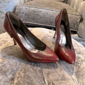 DKNY oxblood maroon burgundy captoe pumps heels 7.5 gorgeous!